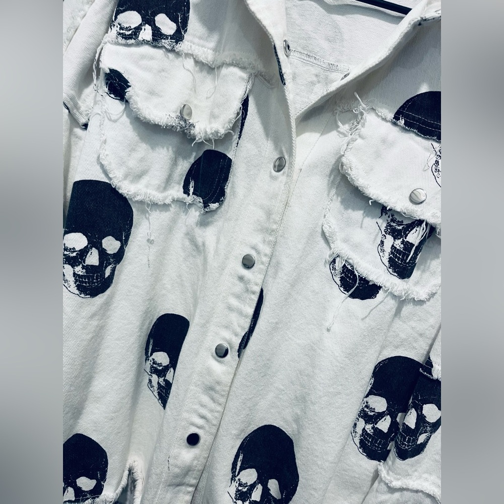 Fantastic Fawn Skull denim Jacket/Shirt… - Picture 8 of 11